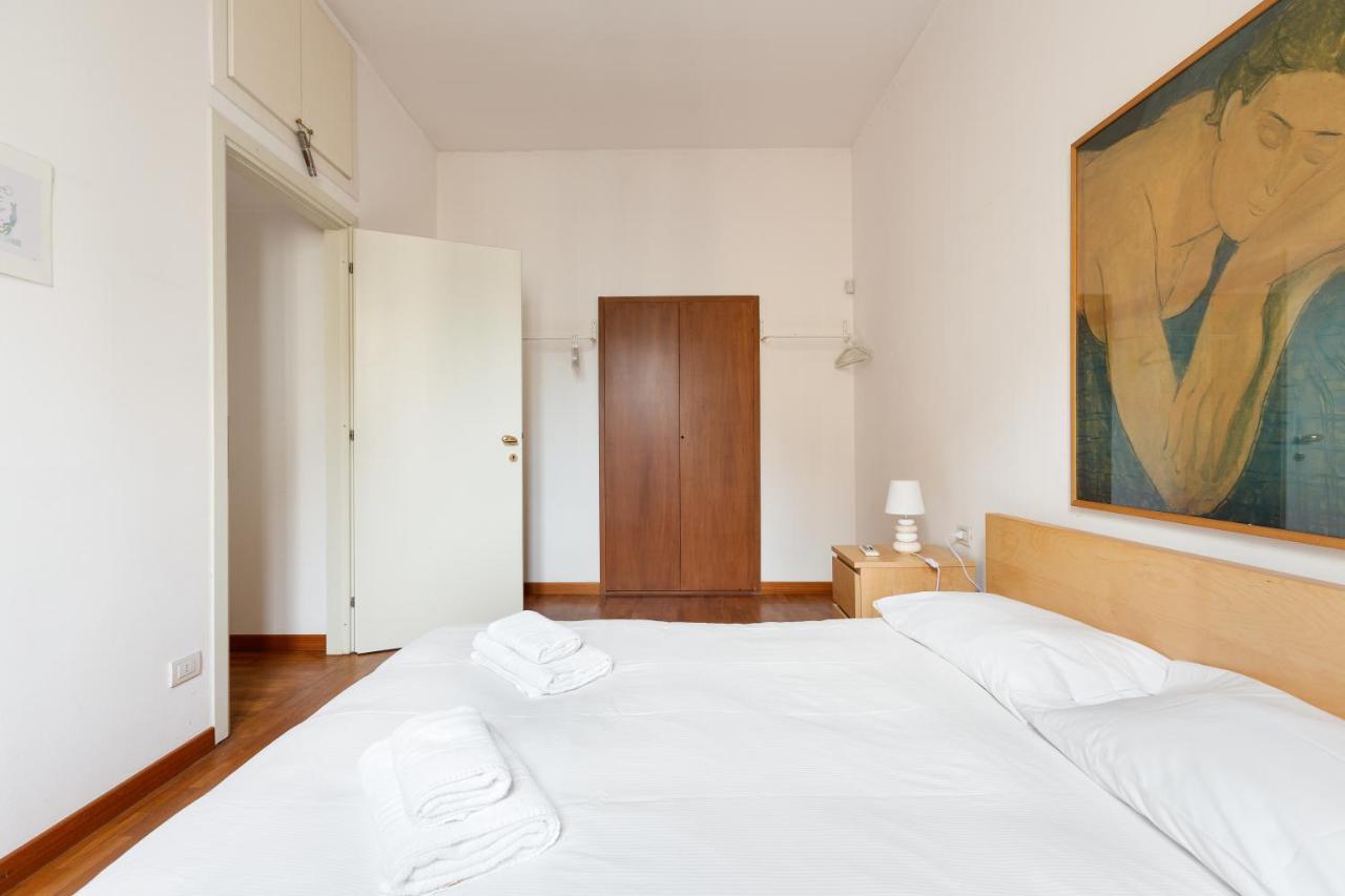 Cozy Apt With Balcony - Porta Romana District มิลาน ภายนอก รูปภาพ